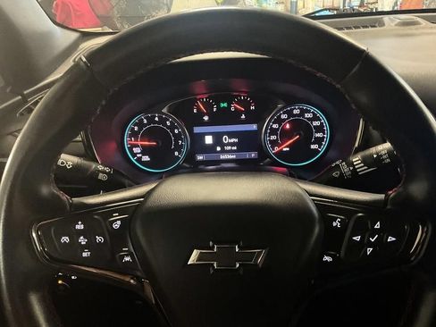 Used 2023 Chevrolet Equinox RS FWD image 27