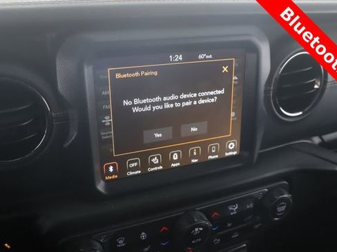 Used 2022 Jeep Wrangler Unlimited Sahara image 22