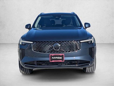 New 2026 Volvo XC90 B5 Plus image 6