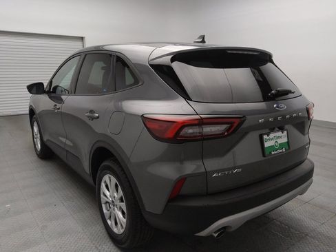 Used 2025 Ford Escape Active AWD/4WD image 5