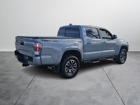 Used 2021 Toyota Tacoma TRD Sport image 5