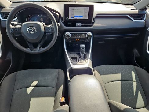 Used 2023 Toyota RAV4 XLE FWD image 12