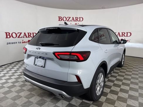 New 2026 Ford Escape Active image 7