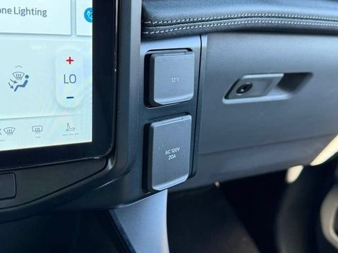 Used 2025 Ford F150 Lightning Flash AWD/4WD image 29
