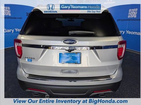 Used 2018 Ford Explorer Limited image 7