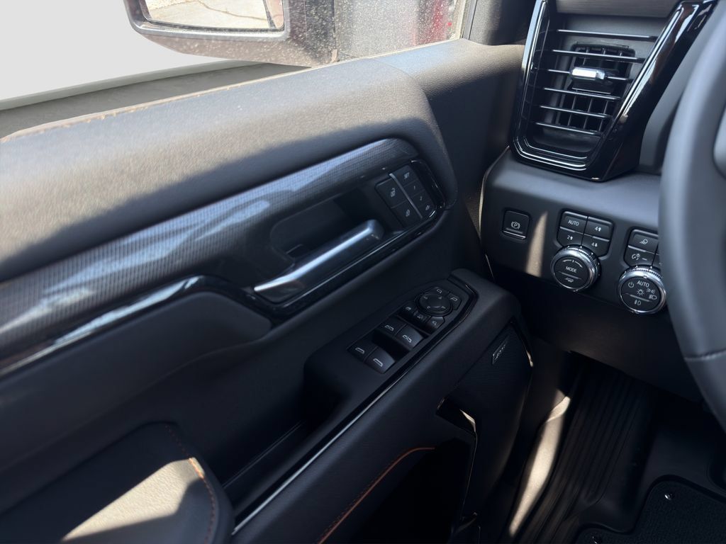 New 2026 GMC Sierra 2500 AT4 w/ AT4 Premium Plus Package AWD/4WD image 12