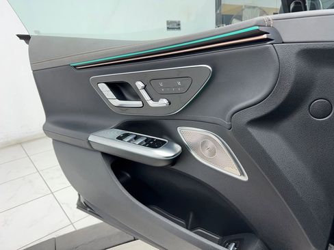 Used 2023 Mercedes-Benz EQE 500 4MATIC Sedan w/ Exclusive Trim Package image 46