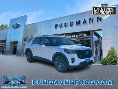 New 2026 Ford Explorer ST w/ Sun And Sound Package