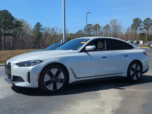 Used 2023 BMW i4 eDrive35 w/ Premium Package image 5