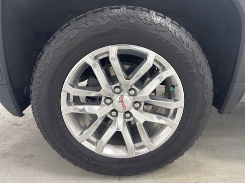 Used 2022 GMC Sierra 1500 SLT w/ SLT Premium Package image 37