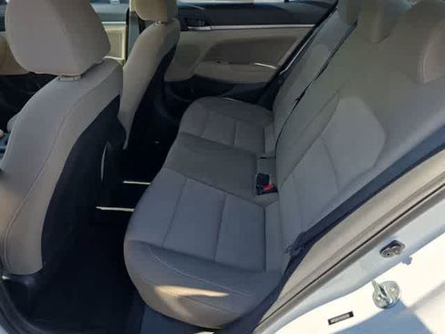 Used 2020 Hyundai Elantra SEL FWD image 25