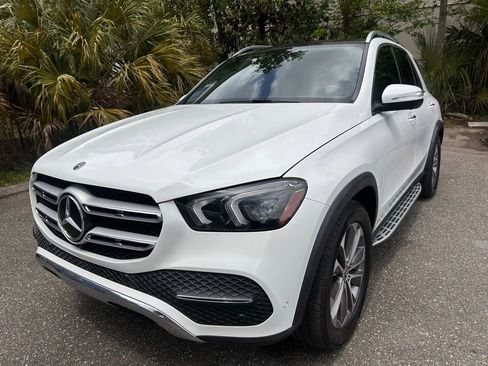 Used 2020 Mercedes-Benz GLE 350 4MATIC w/ Premium Package image 1