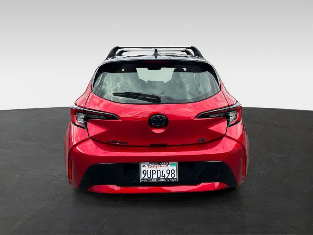 Used 2025 Toyota Corolla SE w/ SE Package FWD image 5