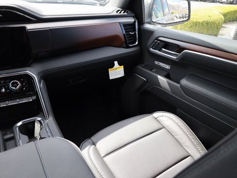 New 2026 GMC Sierra 1500 Denali w/ Technology Package AWD/4WD image 22
