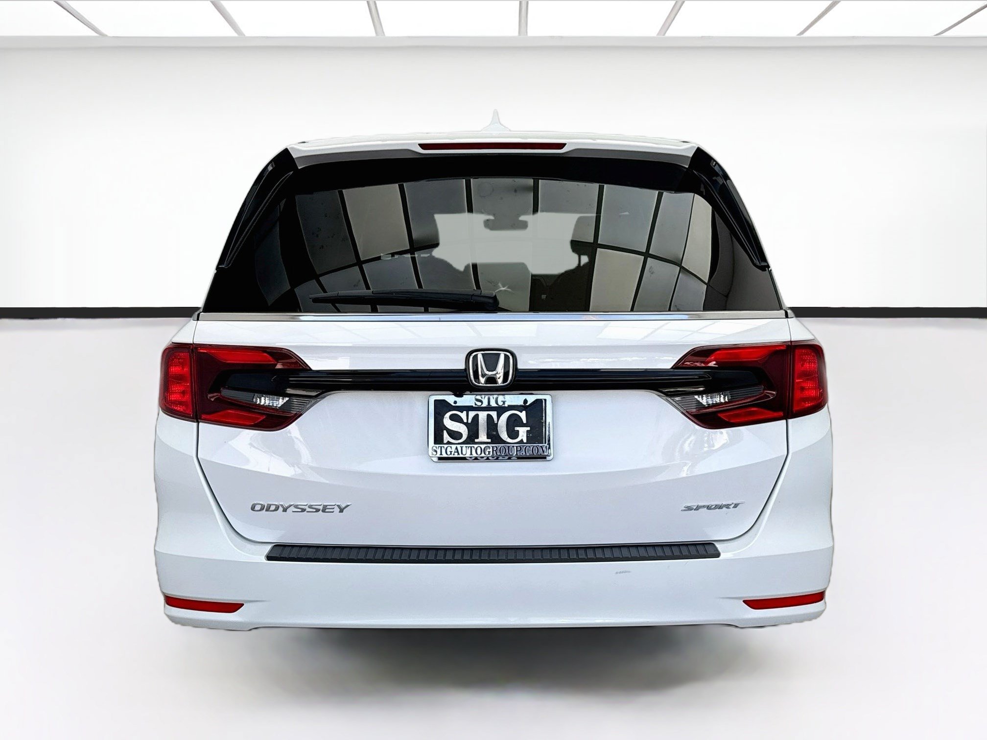 Used 2024 Honda Odyssey Sport image 5