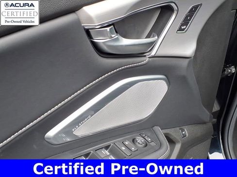 Certified 2025 Acura RDX SH-AWD w/ Technology Package image 9