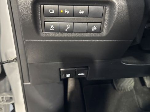 Used 2024 Nissan Kicks S FWD image 29