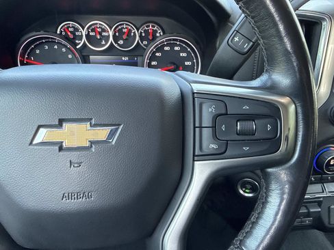 Used 2020 Chevrolet Silverado 1500 LT w/ All-Star Edition AWD/4WD image 16