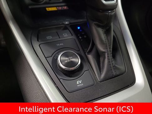 Used 2023 Toyota RAV4 XLE Premium AWD/4WD image 16