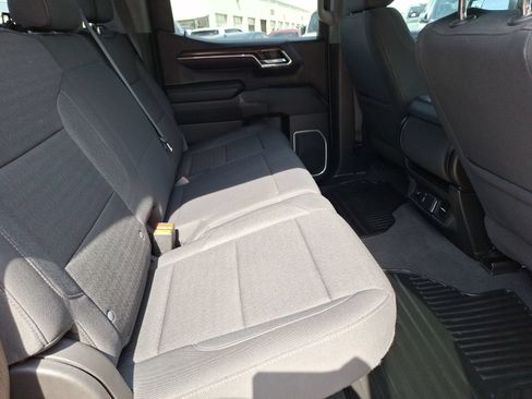 Used 2023 Chevrolet Silverado 1500 LT RWD image 32
