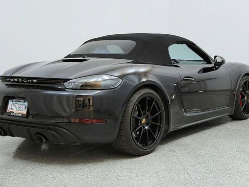 Used 2022 Porsche 718 Boxster GTS image 4