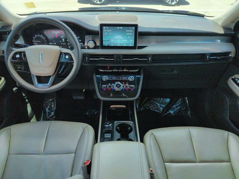 Certified 2022 Lincoln Corsair FWD w/ Equipment Group 101A image 16