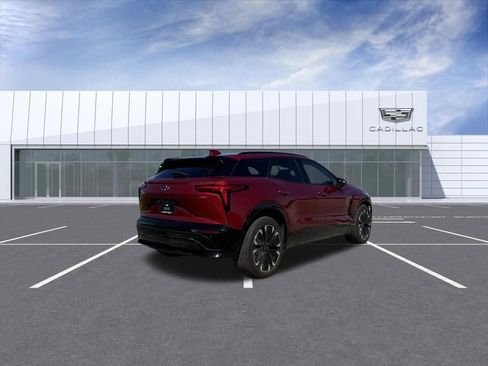 Used 2024 Chevrolet Blazer EV RS AWD/4WD image 3