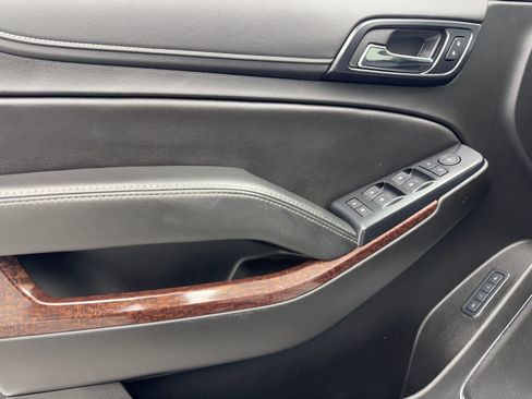 Used 2019 GMC Yukon SLT RWD image 35