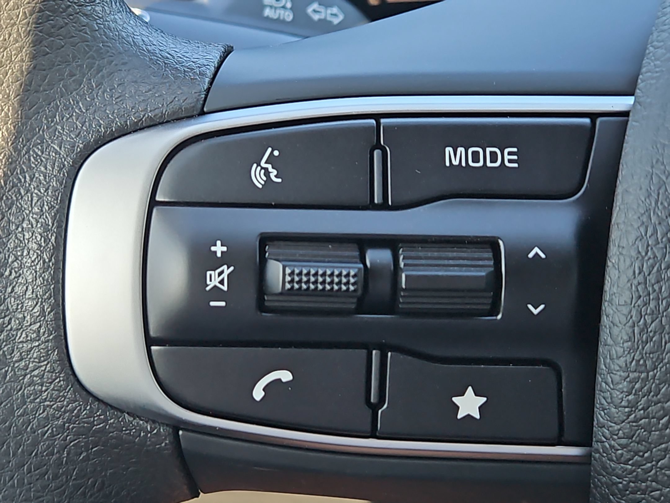 New 2026 Kia K5 LXS FWD image 22