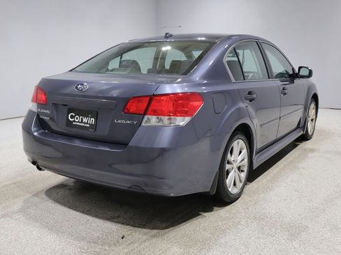 Used 2014 Subaru Legacy 2.5i Premium image 2