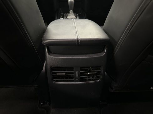 Certified 2025 MAZDA CX-30 AWD 2.5 S w/ Select Sport Pkg image 17