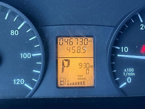 Used 2018 Mercedes-Benz Sprinter 144 Cargo image 23