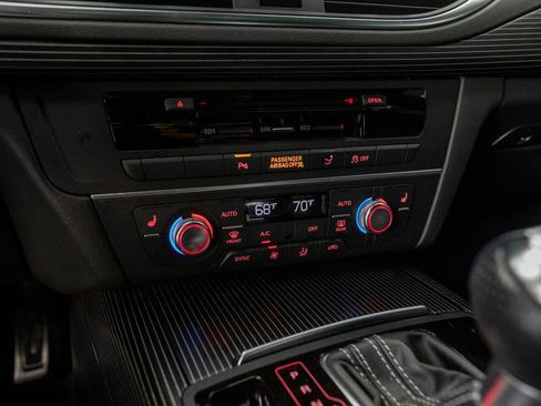 Used 2018 Audi RS 7 Performance w/ Cold Weather Package image 26