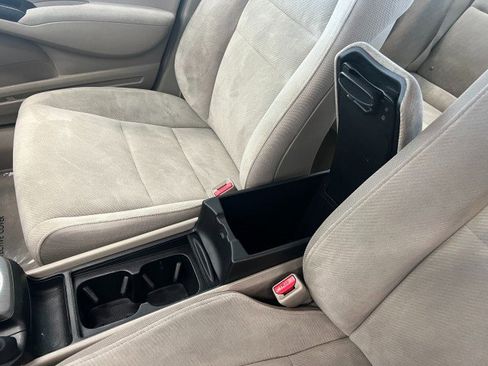 Used 2010 Honda Civic LX image 26