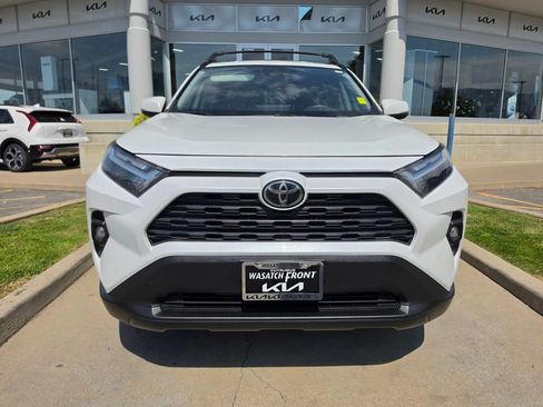 Used 2023 Toyota RAV4 XLE Premium FWD image 2