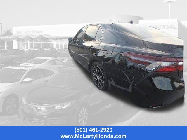 Used 2023 Toyota Camry SE FWD image 8