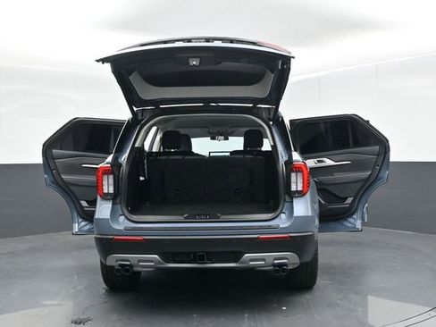 Certified 2025 Ford Explorer Active w/ Active Comfort Package RWD image 67