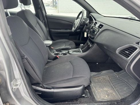 Used 2014 Chrysler 200 Touring w/ Cold Weather Group image 11