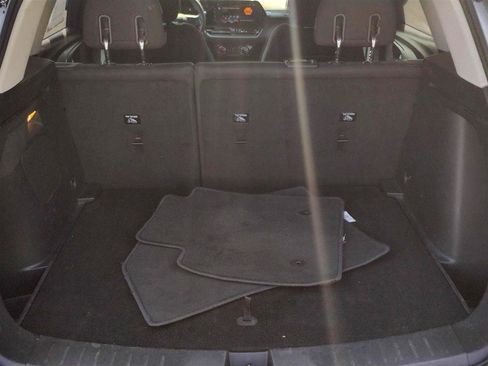 Used 2024 Chevrolet TrailBlazer LT AWD/4WD image 10