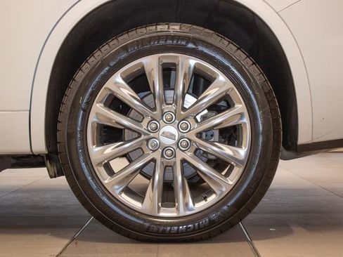 Certified 2024 Cadillac XT6 Premium Luxury w/ LPO, Floor Liner Package image 9