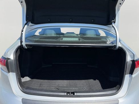 Used 2024 Toyota Corolla LE FWD image 10