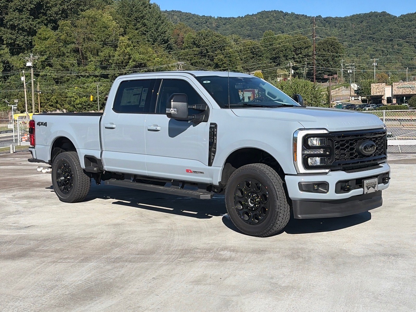 New 2026 Ford F250 Lariat w/ Black Appearance Package AWD/4WD image 1