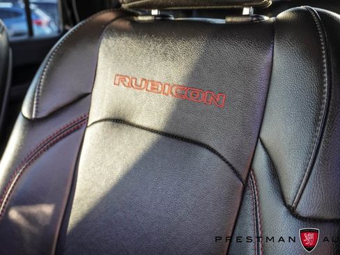 Used 2022 Jeep Gladiator Rubicon w/ LED Lighting Group image 27