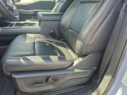 Used 2025 Ford F250 Lariat w/ Lariat Ultimate Package AWD/4WD image 10