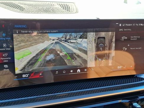 New 2026 BMW X5 M60i w/ Climate Comfort Package image 16