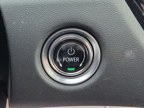 Certified 2024 Cadillac Lyriq Luxury AWD/4WD image 16