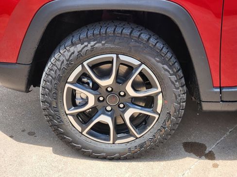 New 2026 Jeep Compass Trailhawk AWD/4WD image 7