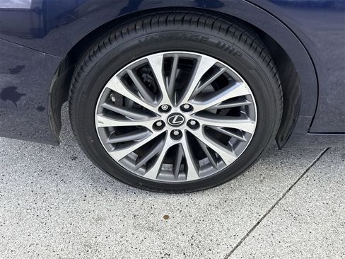 Used 2019 Lexus ES 350 image 46