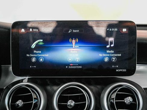 Used 2022 Mercedes-Benz GLC 300 image 13