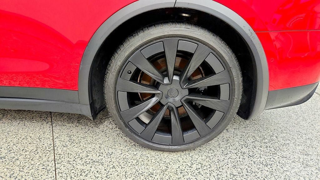 Used 2023 Tesla Model X AWD/4WD image 10